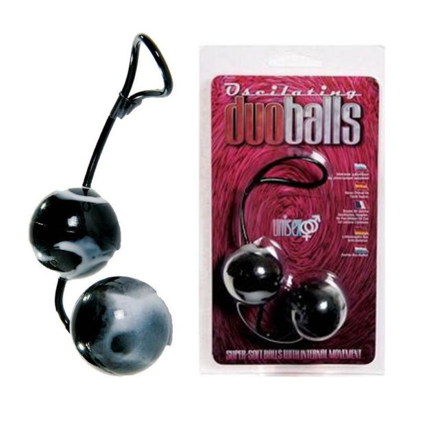 duo-balls-black-white